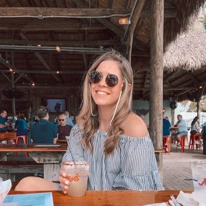 Meet your Posher, Amanda